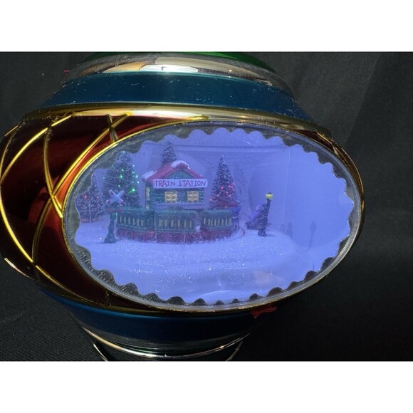 2009 Mr. Christmas Ornament Magic Scene Lights Musical Train Holiday Decor - Picture 5 of 10